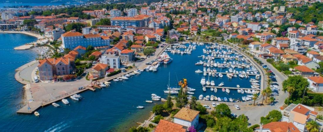 Apartman A&M Тиват Екстериор снимка